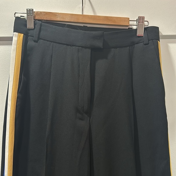 Aritzia/Babaton Sarika Crepe Pant - Picture 3 of 7